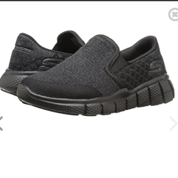 SKECHERS ⭐️shoes - Picture 1 of 7
